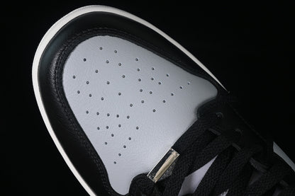 Nike Air Jordan 1 Mid SE Black Light Smoke Grey Sneakers
