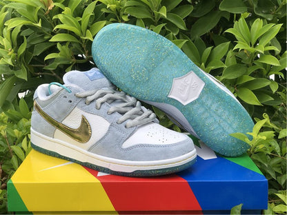 Nike SB Dunk Low Sean Cliver Holiday Special Ice Blue/Metallic Silver Sneakers