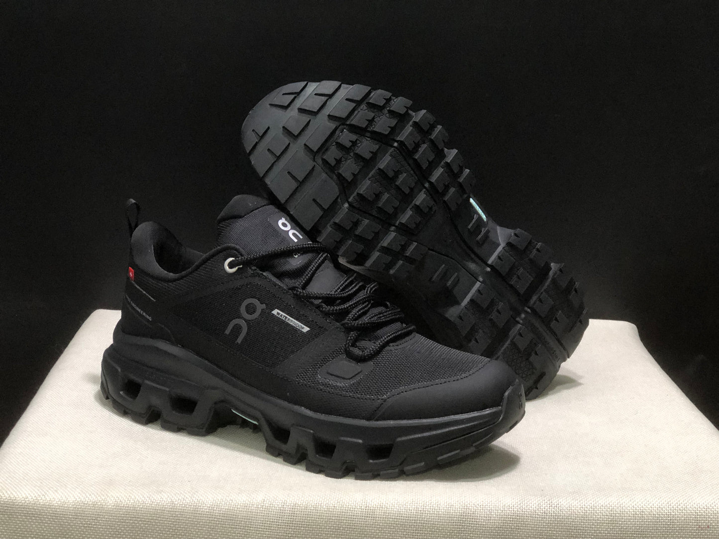 On Running Cloudrock Low WP Hiking Outdoor Shoes All Black