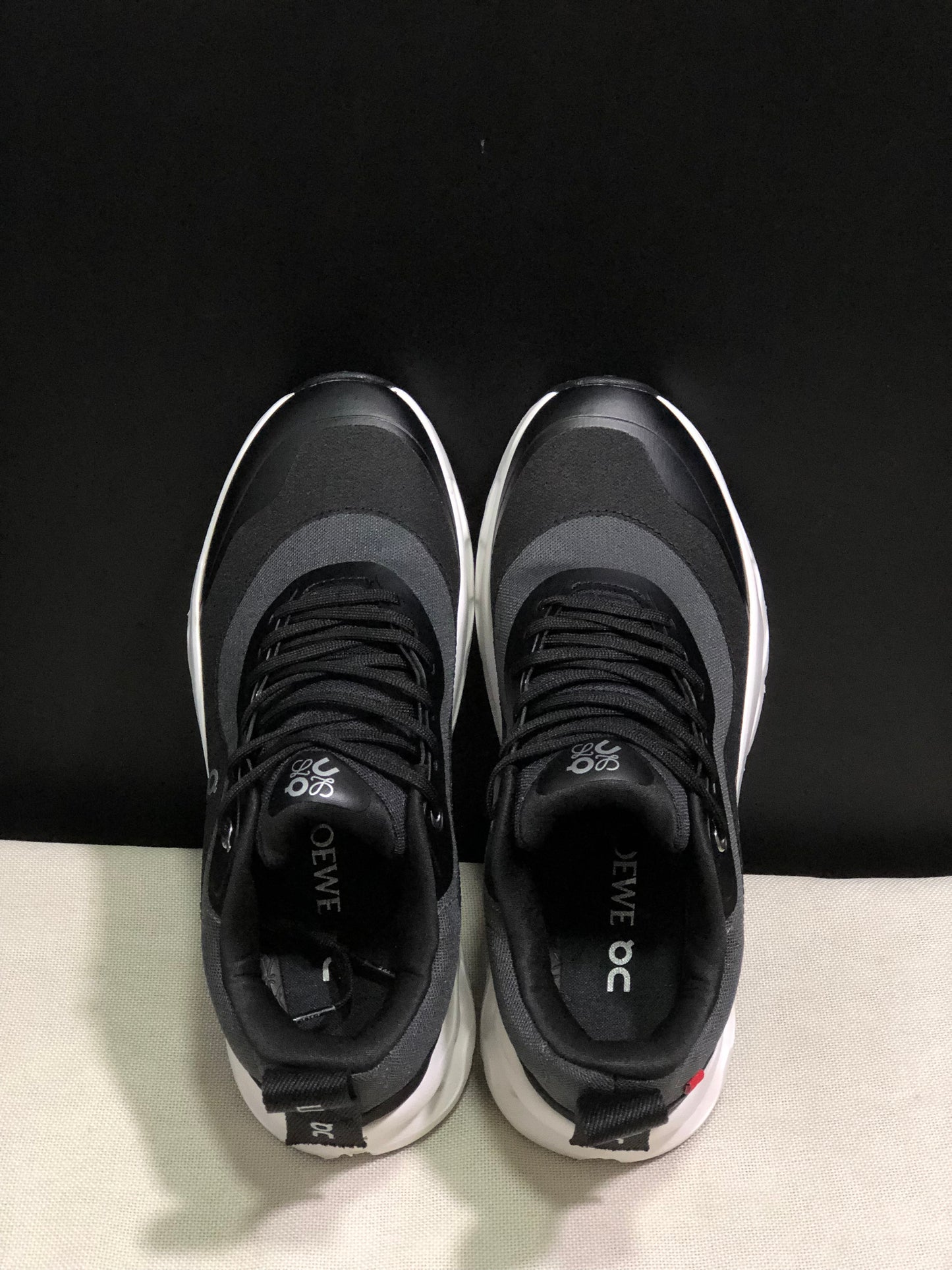 LOEWE x On Running Cloudtilt 2.0 Casual Sports Shoes Black/White