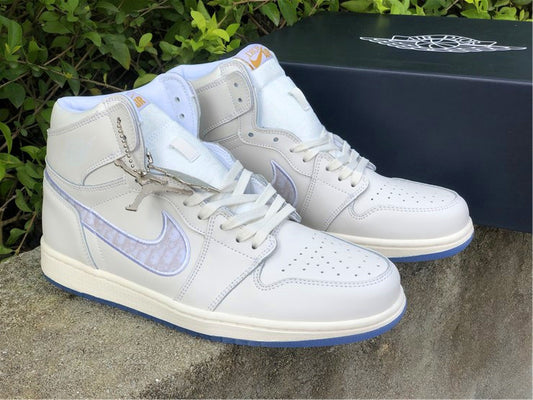 Nike Air Jordan 1 Retro High Neutral Grey Sneakers Dior Joint Edition