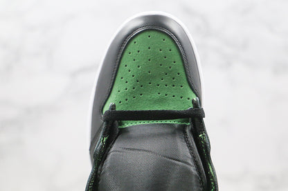 Nike Air Jordan 1 Retro High Zoom Zen Green Sneakers