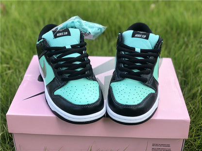 Nike SB Dunk Low Pro x Diamond Supply Co. Tiffany Blue Sneakers