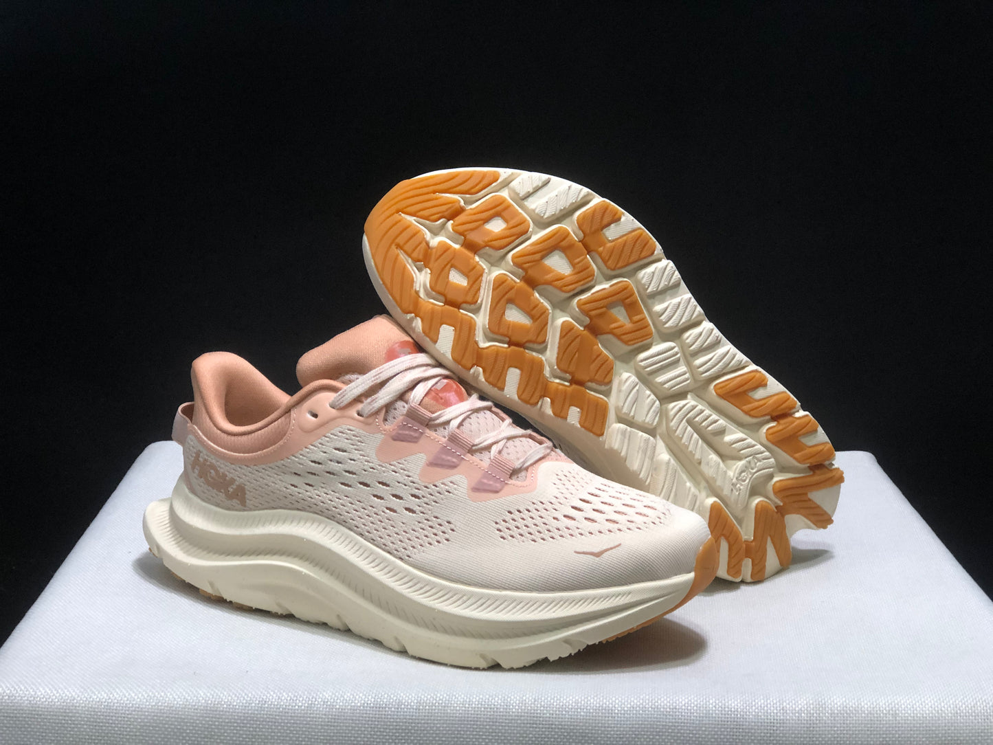 Hoka One One Kawana 2 Comfortable Casual Running Shoes Sneakers Vanilla/ Sandstone