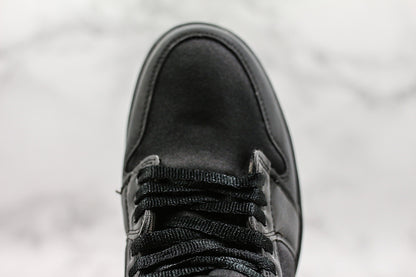 Nike Air Jordan 1 Retro High Rox Black Red Sneakers