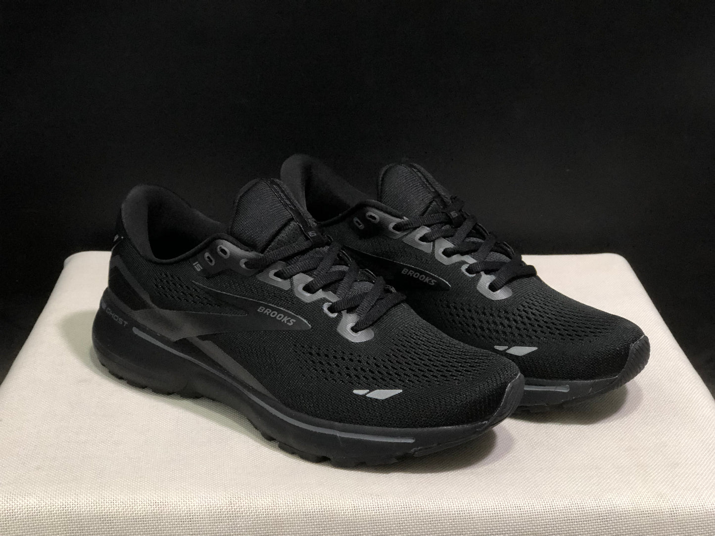 Brooks Ghost 15 Shock-absorbing Wear-resistant Low-top Running Shoes Black