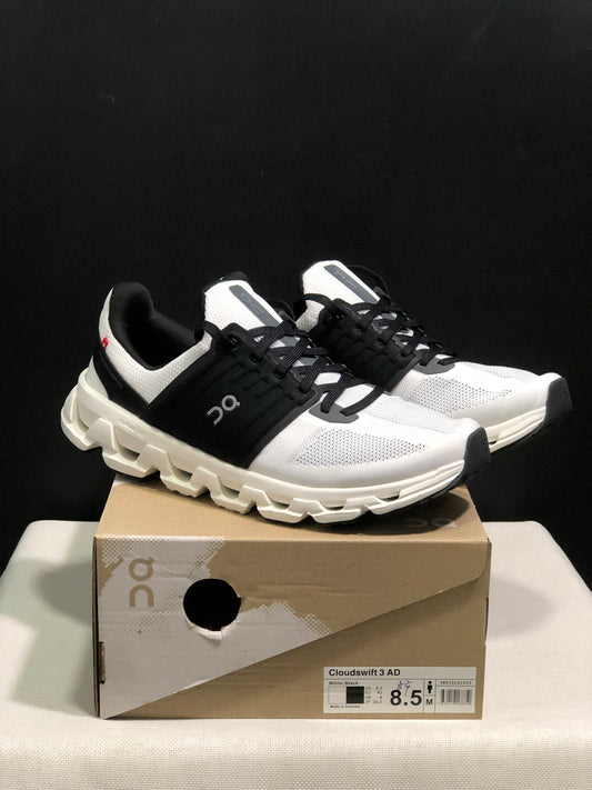 On Running Cloudswift 3 Trendy And Comfortable Running Shoes Black/White