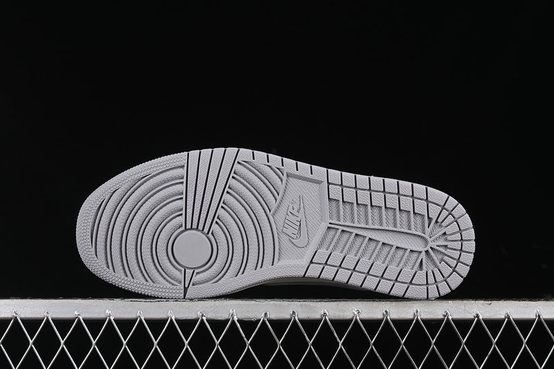 Nike Air Jordan 1 Retro Low OG SP Off-White Travis Scott Fragment Design White Grey Sneakers