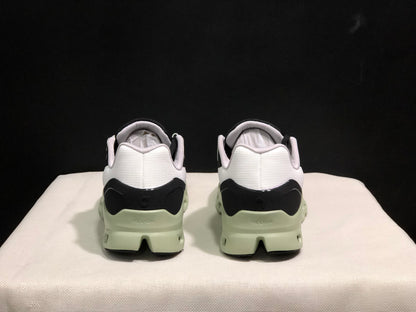 On Running Cloudstratus Breathable Support Running Shoes White/Green
