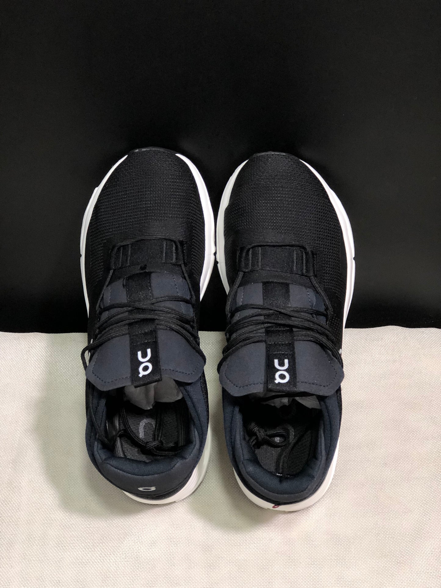 On Running Cloudnova Lightweight Sports Casual Shoes Black