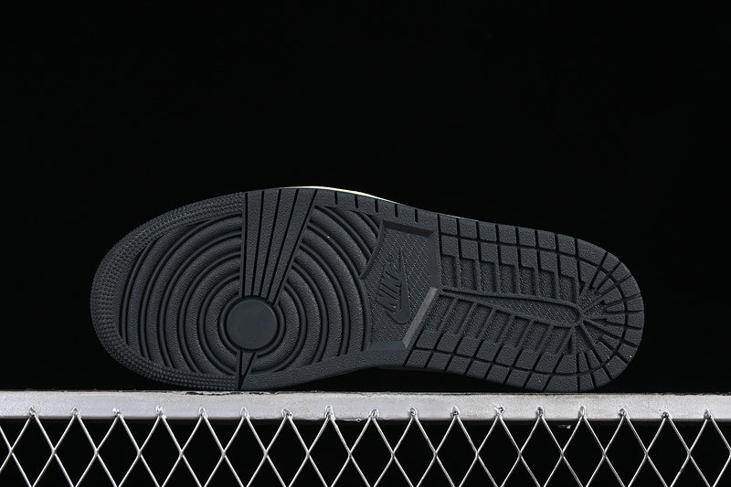 Nike Air Jordan 1 Low Black Anthracite Grey Sail Legend Sneakers