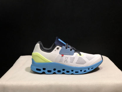 On Running Cloudstratus Breathable Support Running Shoes Frost/Niagara