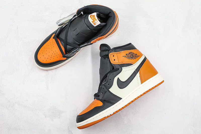 Nike Air Jordan 1 Retro High OG Taxi Yellow Toe Sneakers