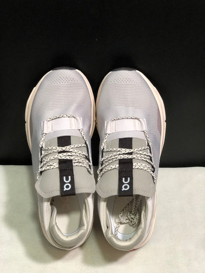 On Running Cloudnova Lightweight Sports Casual Shoes Light Grey