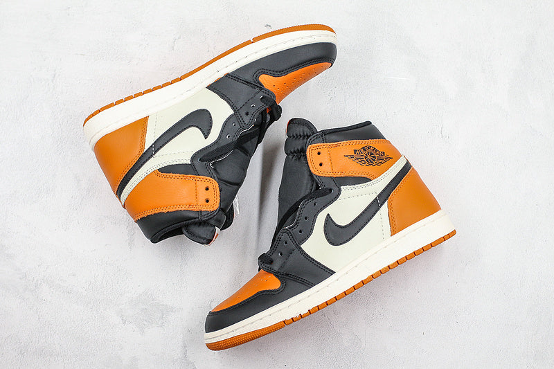 Nike Air Jordan 1 Retro High OG Taxi Yellow Toe Sneakers