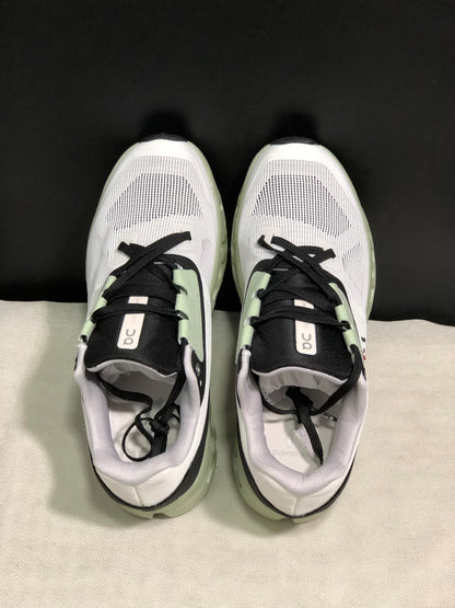 On Running Cloudstratus Breathable Support Running Shoes White/Green
