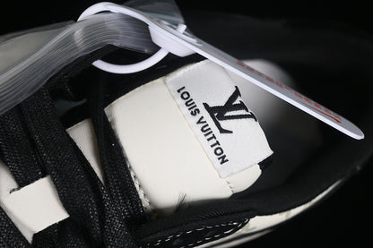 Nike Air Jordan 1 Louis Vuitton Travis Scott Fragment Design OG SP Black White Sneakers