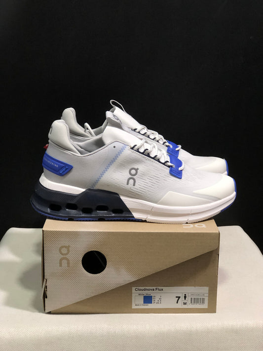 On Running Cloudnova Flux Comfortable Running Shoes White/Blue