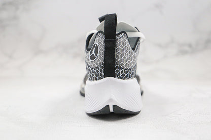 Nike Air Jordan Zoom Renegade White Black Sneakers