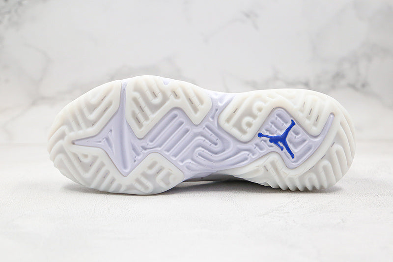 Nike Air Jordan Delta White Deep Royal Sneakers