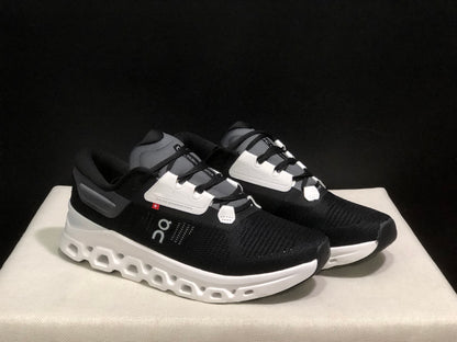 On Running Cloudstratus 3 Anti-Slip Running Shoes Black/White