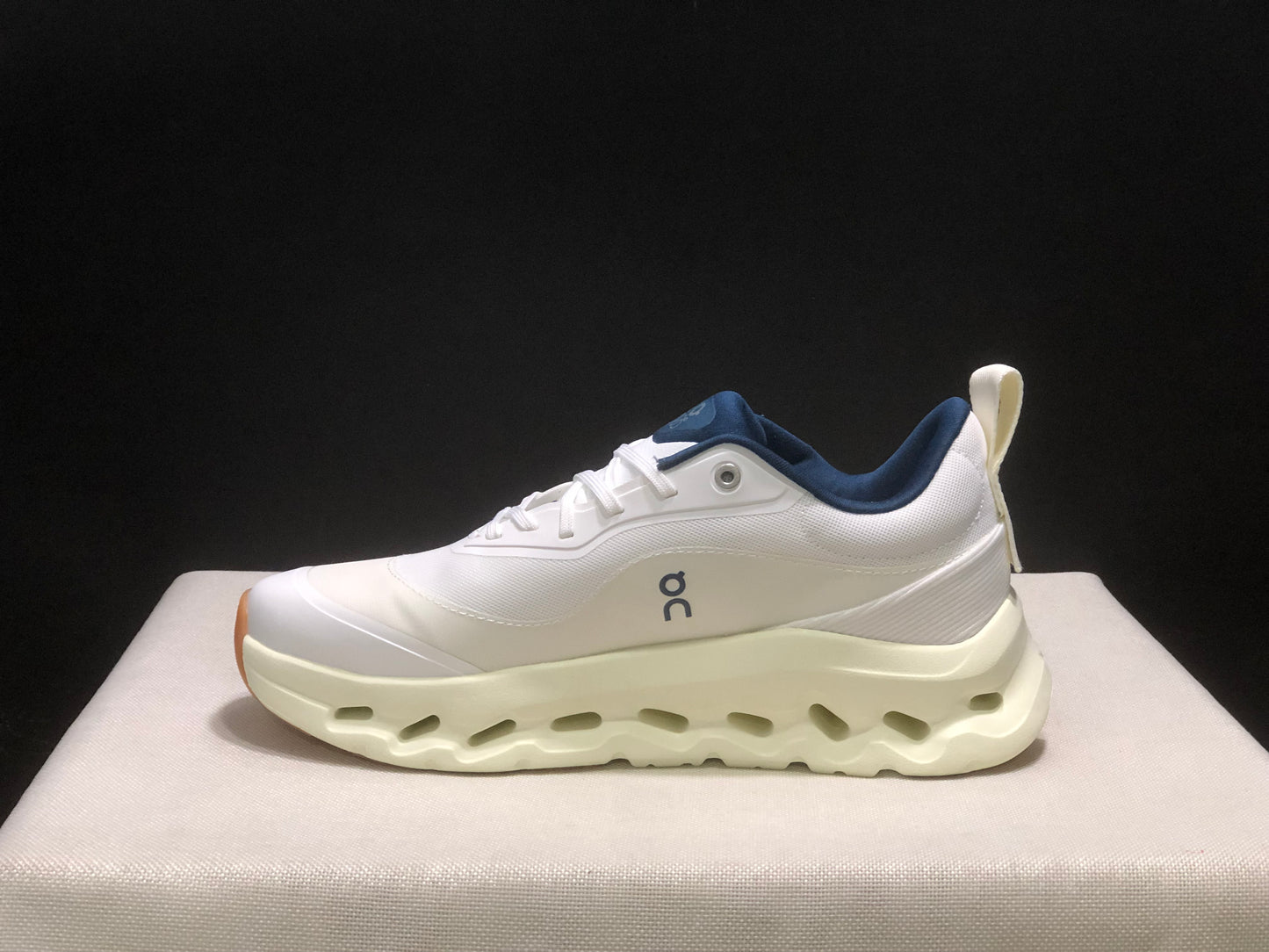 LOEWE x On Running Cloudtilt 2.0 Casual Sports Shoes White/Milk Green