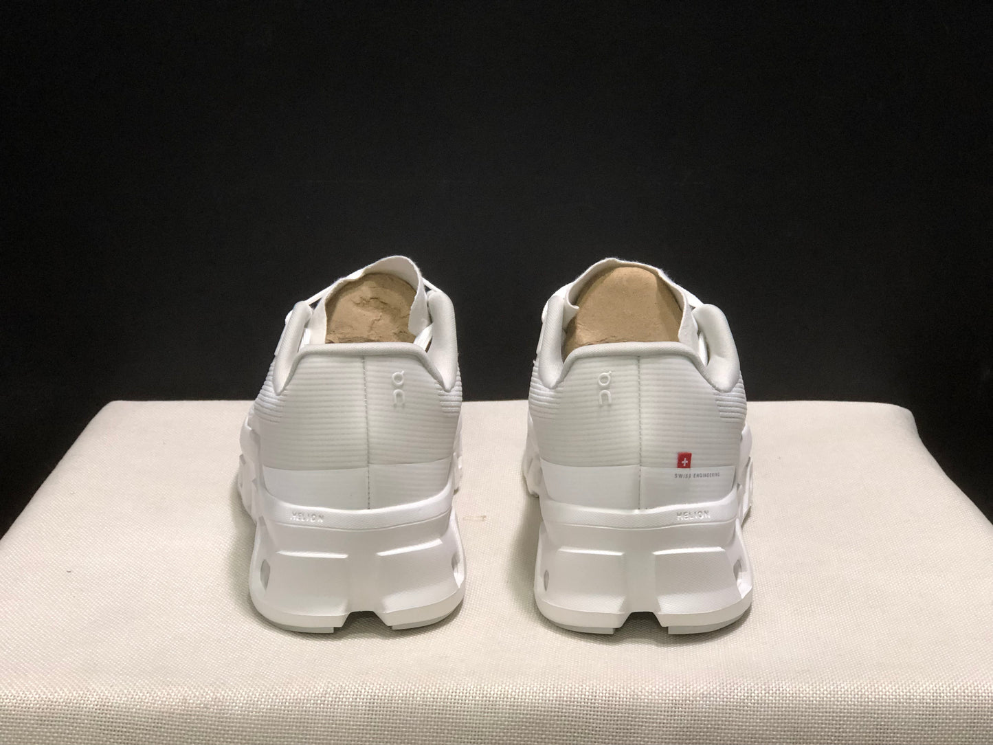 On Running Cloudmonster Void 1 M Casual Running Shoes White