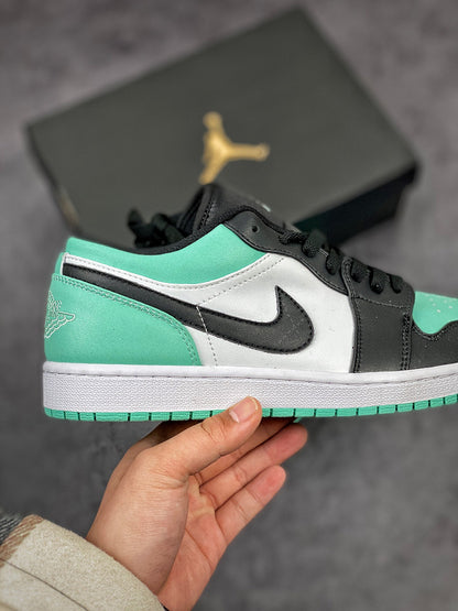 Nike Air Jordan 1 Low Verdancy Sneakers