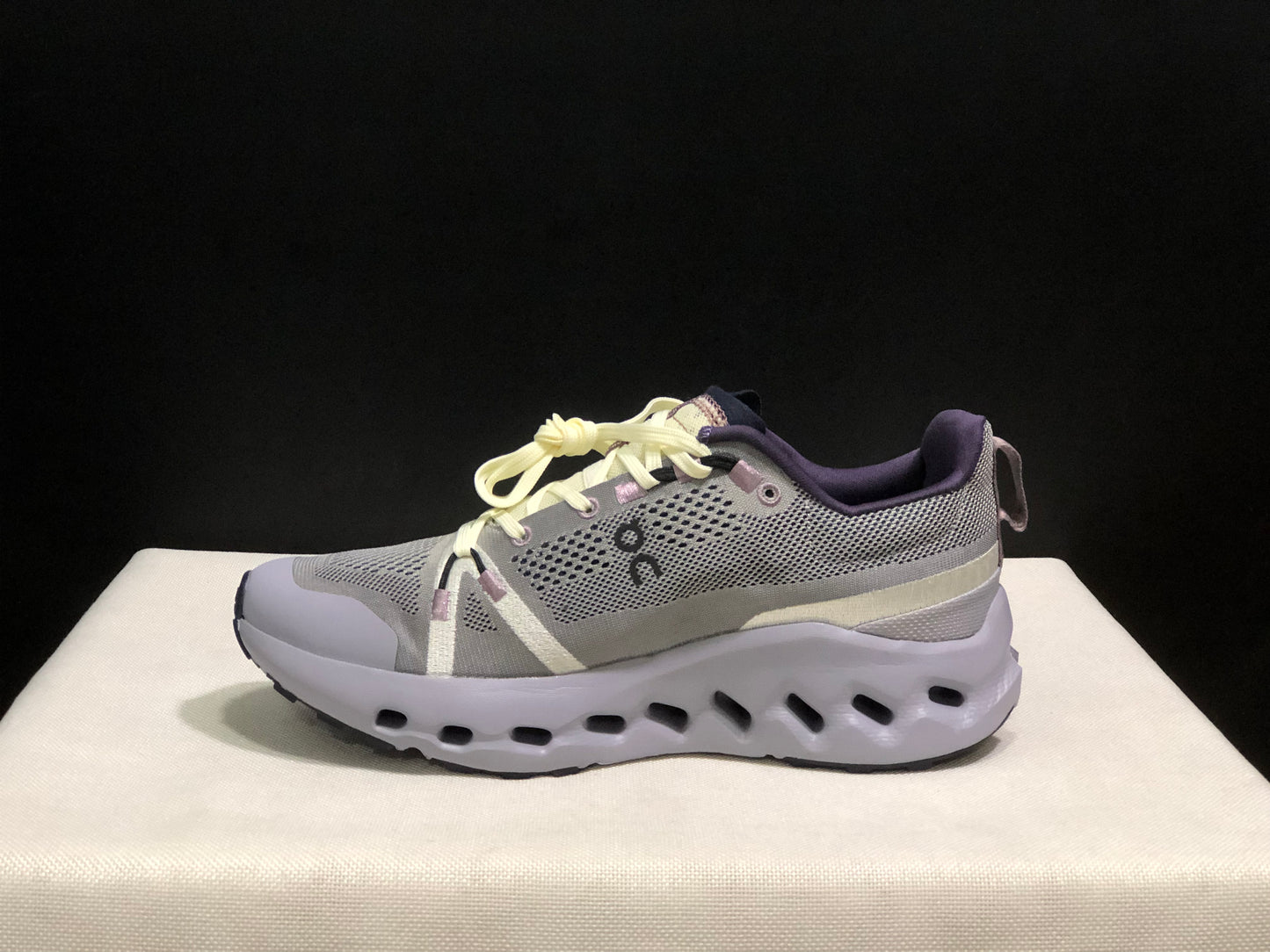 On Running Cloudsurfer Trail Waterproof Comfortable And Breathable Running Shoes Seedling/Lilac