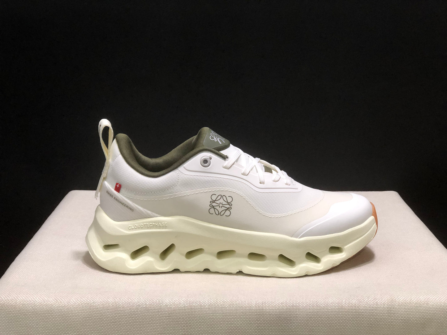 LOEWE x On Running Cloudtilt 2.0 White/Milk Green Casual Sports Shoes