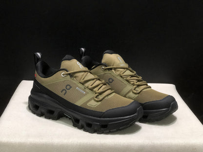 On Running Cloudrock Low WP Hiking Outdoor Shoes Hunter/Black