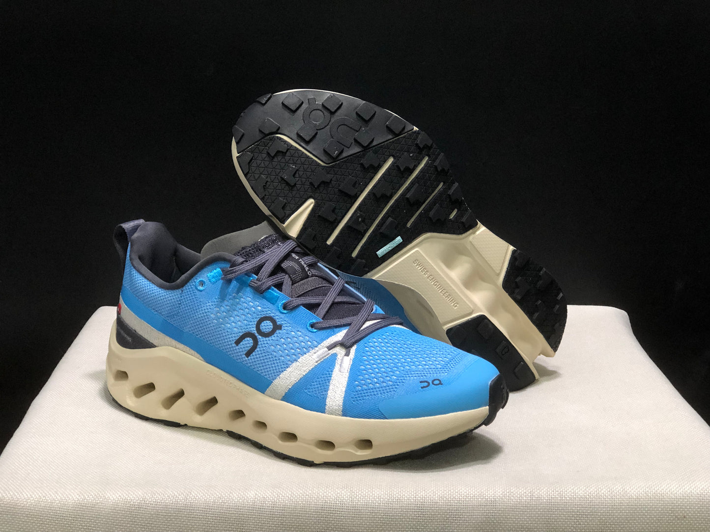 On Running Cloudsurfer Trail Waterproof Comfortable And Breathable Blue Running Shoes
