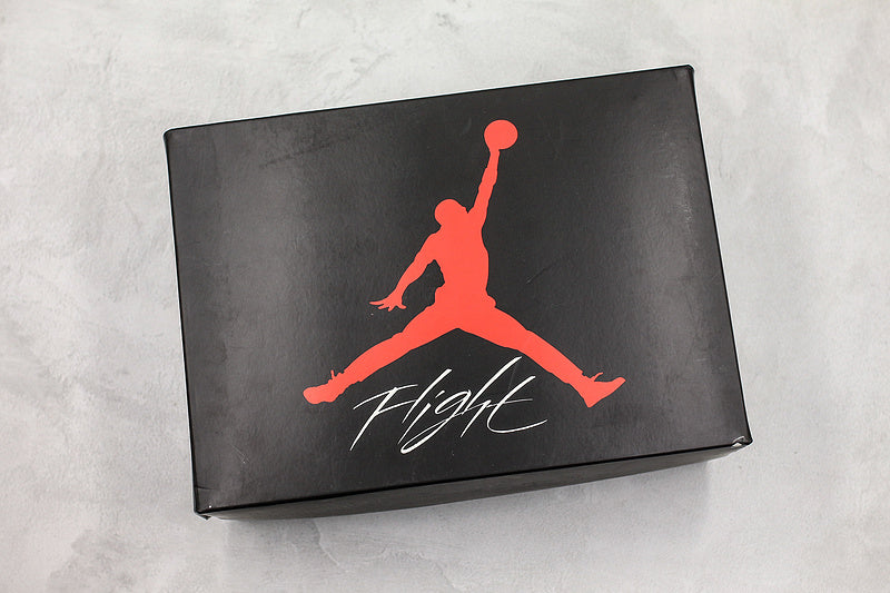 Nike Air Jordan 4 Retro Pink Sneakers