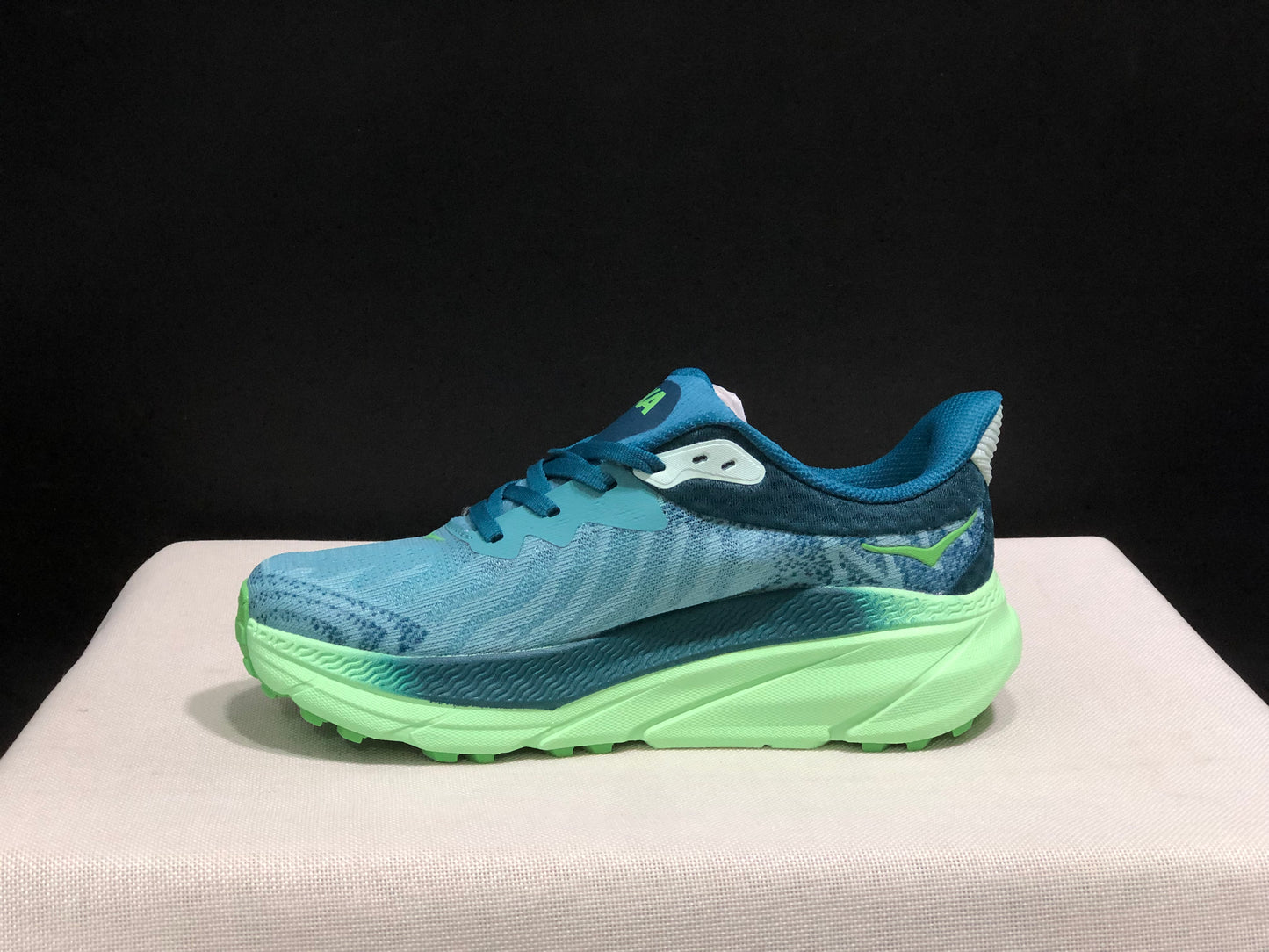 Hoka One One Challenger 7 Shock-absorbing Breathable Running Shoes Sneakers Turquoise