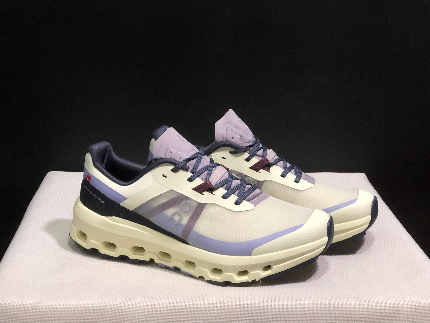 On Running Cloudvista 2 Waterproof Trail Running Shoes Ivory/Light Purple