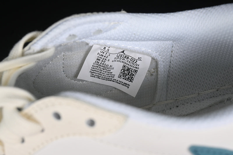 Travis Scott Fragment Design Nike Air Jordan 1 Low OG SP Tiffany Blue White Sneakers