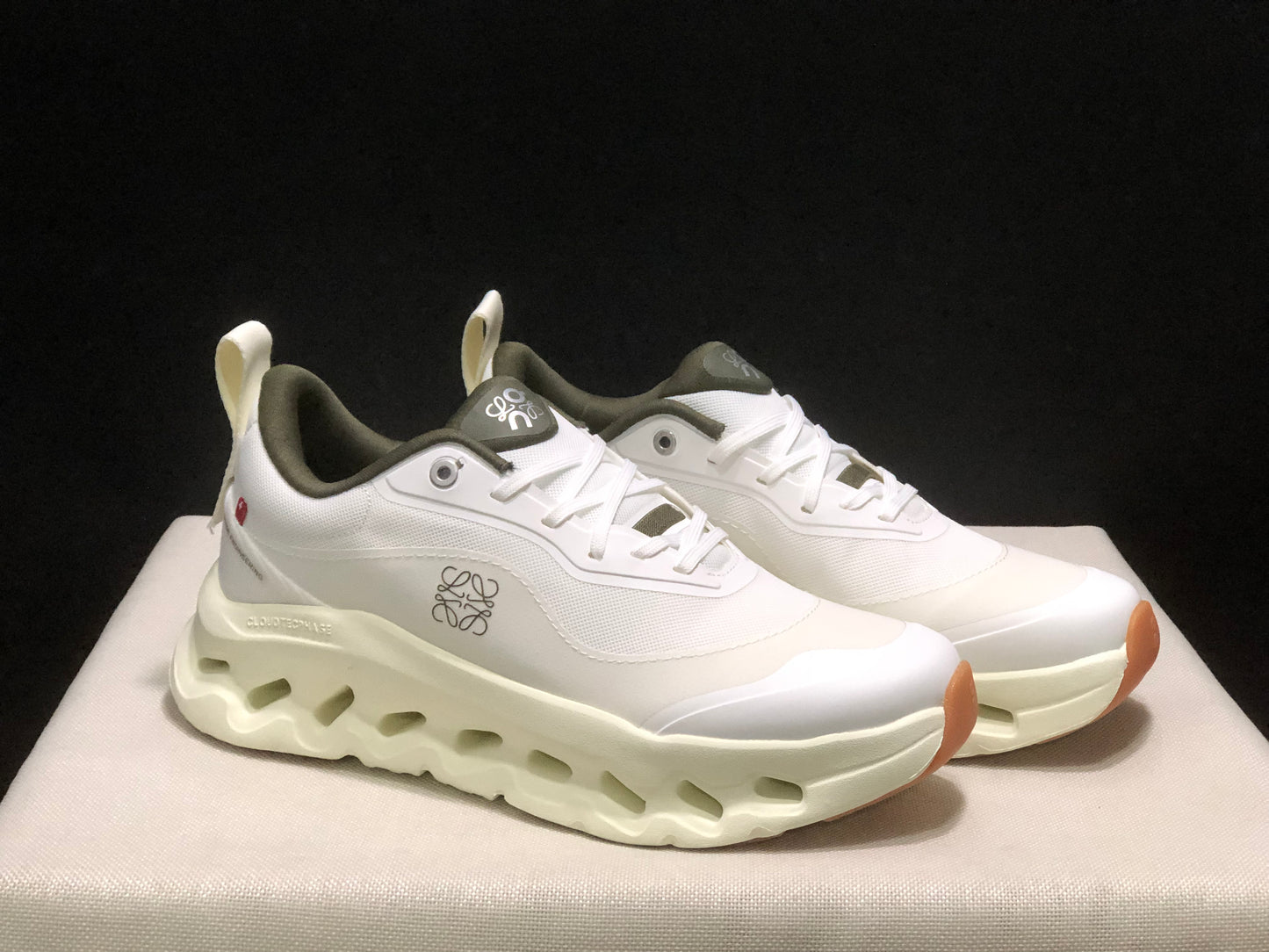 LOEWE x On Running Cloudtilt 2.0 White/Milk Green Casual Sports Shoes