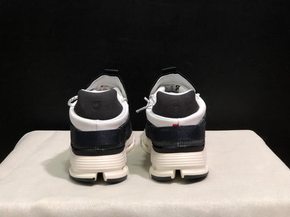 On Running Cloudnova Lightweight Sports Casual Shoes Black/White